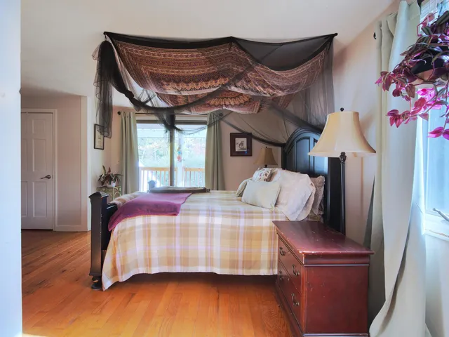 $725,000 | 133 R Stratham Heights Road, Stratham, NH 03885