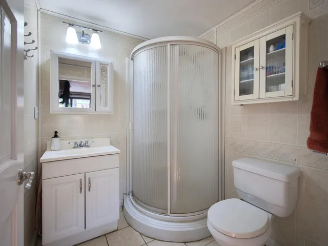 $725,000 | 133 R Stratham Heights Road, Stratham, NH 03885