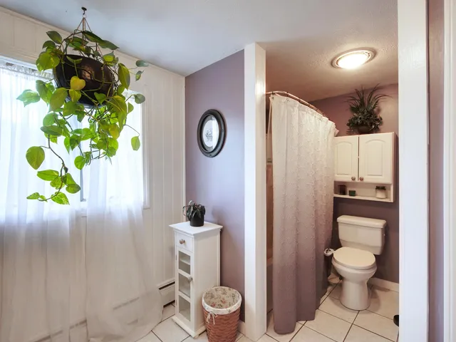 $725,000 | 133 R Stratham Heights Road, Stratham, NH 03885