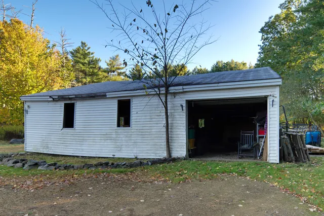 $725,000 | 133 R Stratham Heights Road, Stratham, NH 03885