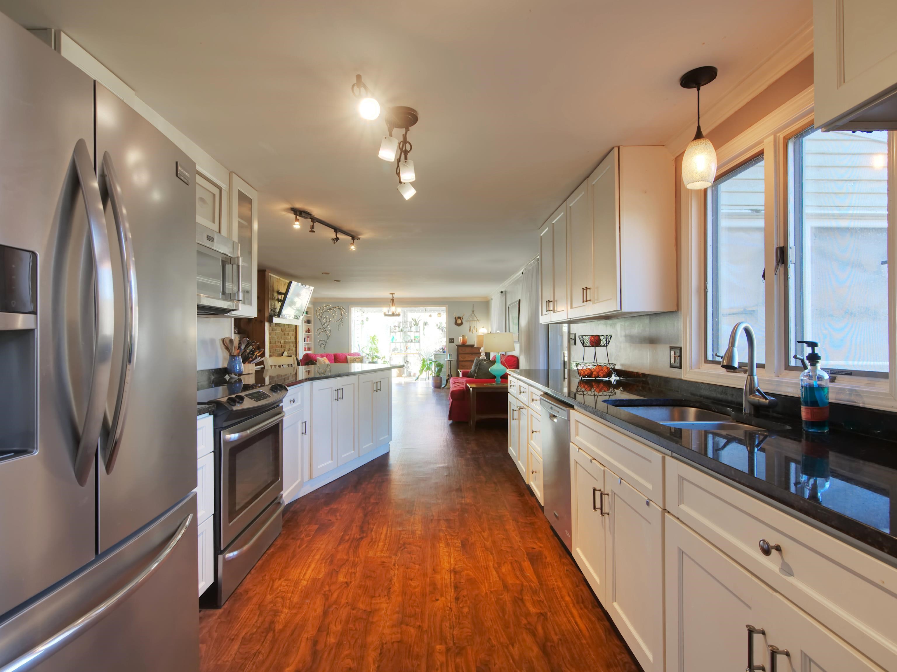 133 R Stratham Heights Road Stratham, NH 03885 - Photo 8 of 51