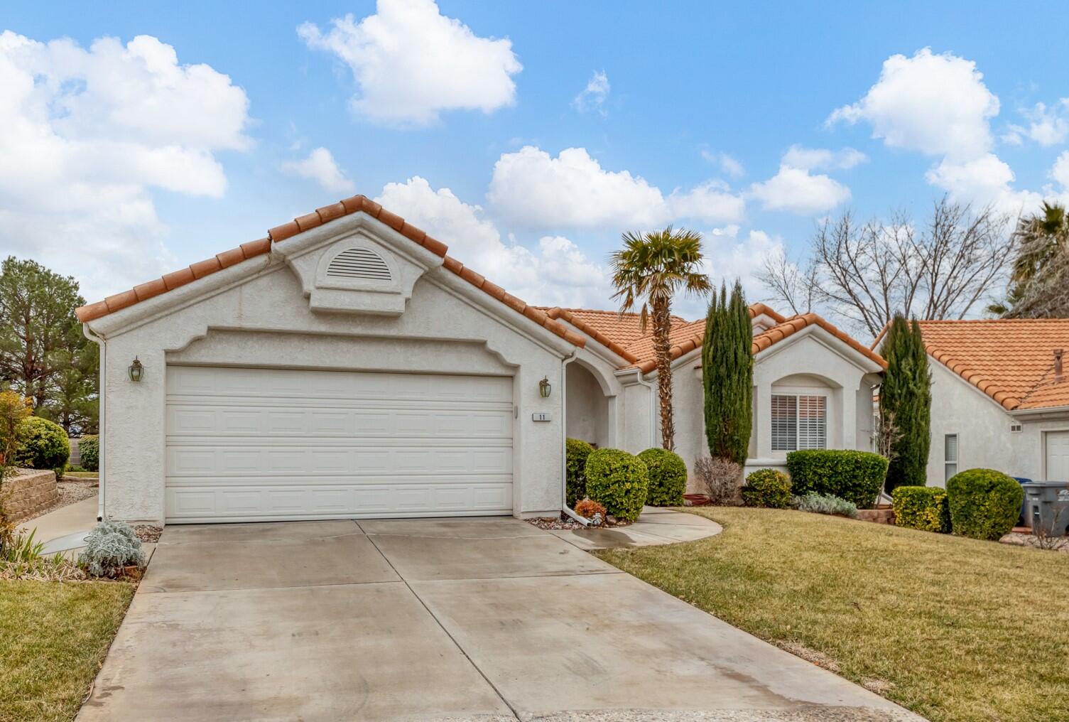 Front Photo of Vista Del Sol