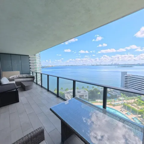 $9,000 | 650 Northeast 32nd Street, Unit 1601, Miami, FL 33137