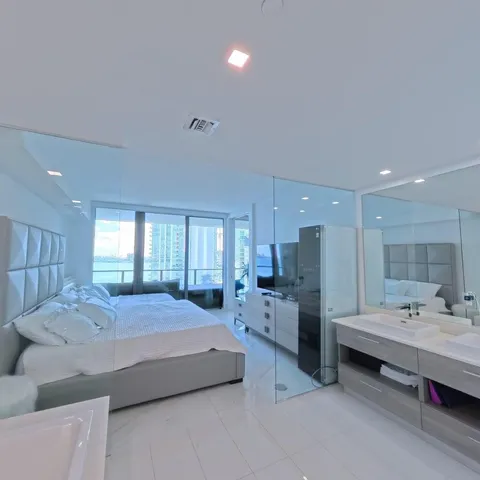 $9,000 | 650 Northeast 32nd Street, Unit 1601, Miami, FL 33137