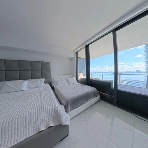 $9,000 | 650 Northeast 32nd Street, Unit 1601, Miami, FL 33137