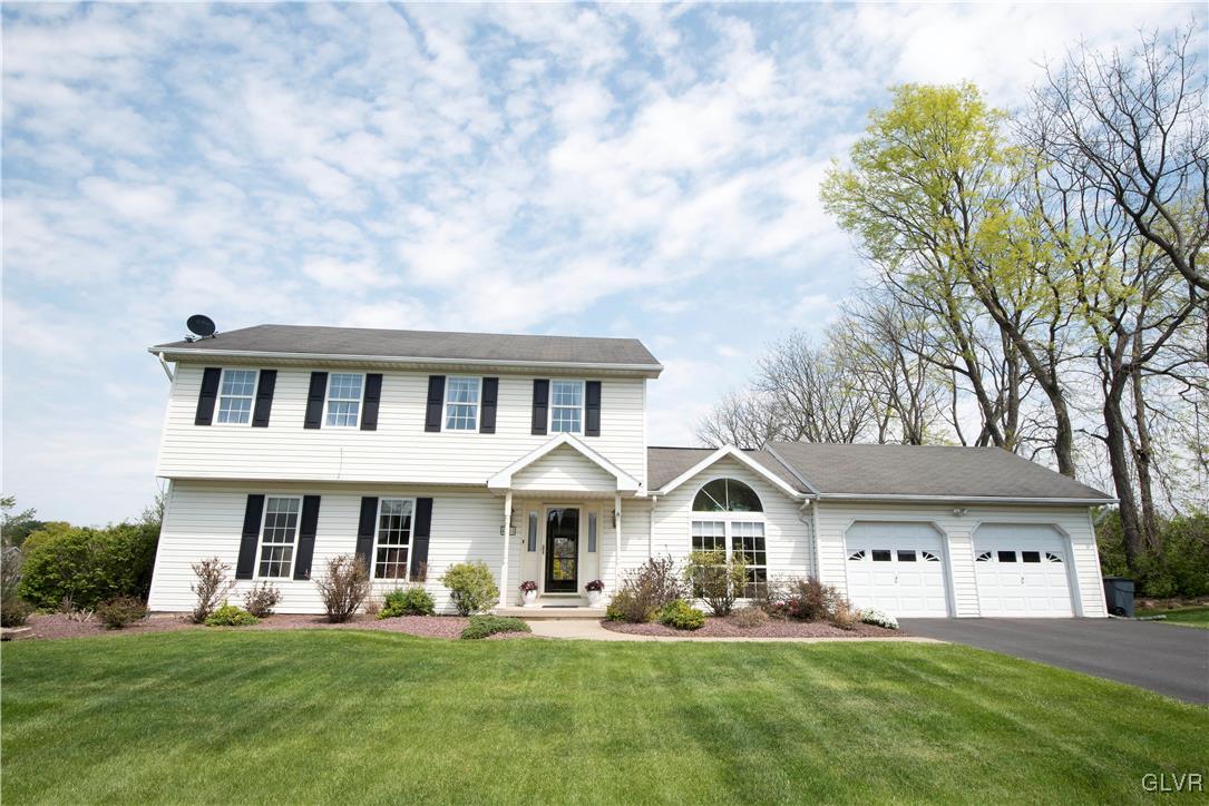 Welcome to 4608 Fairway Rd!