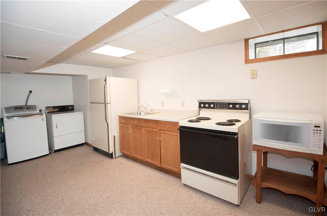 4608 Fairway Road Bethlehem, PA 18020 - Photo 29 of 44 Mini kitchen and Laundry Area in Lower Level.