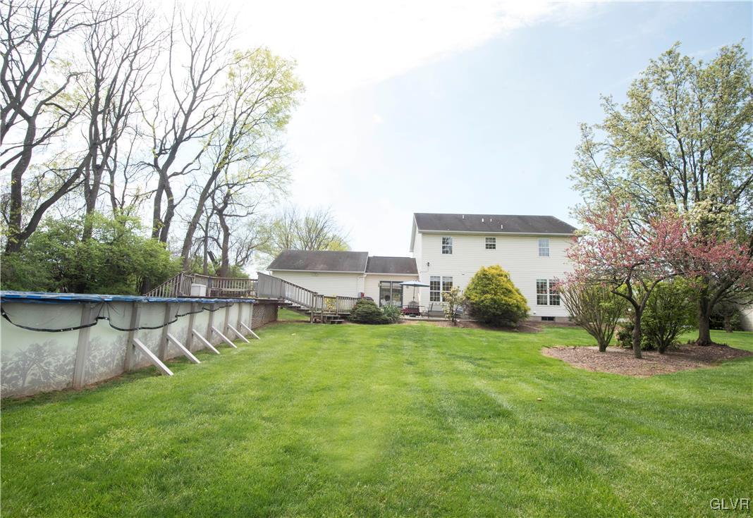 4608 Fairway Road Bethlehem, PA 18020 - Photo 36 of 44 Spacious backyard!