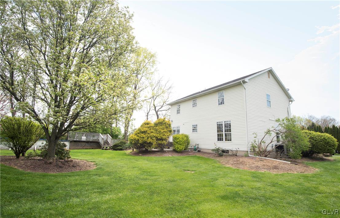 4608 Fairway Road Bethlehem, PA 18020 - Photo 39 of 44 Great backyard for entertaining.