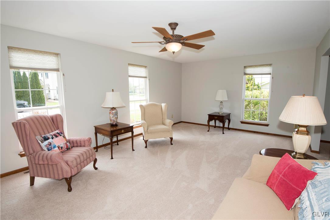 4608 Fairway Road Bethlehem, PA 18020 - Photo 8 of 44 Gallery Image 8