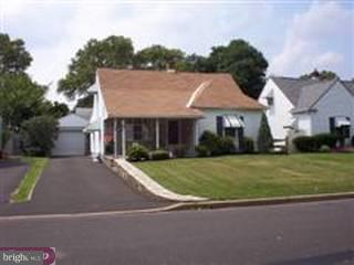 33 Edward Road Hatboro, PA 19040 - Photo 1 of 6