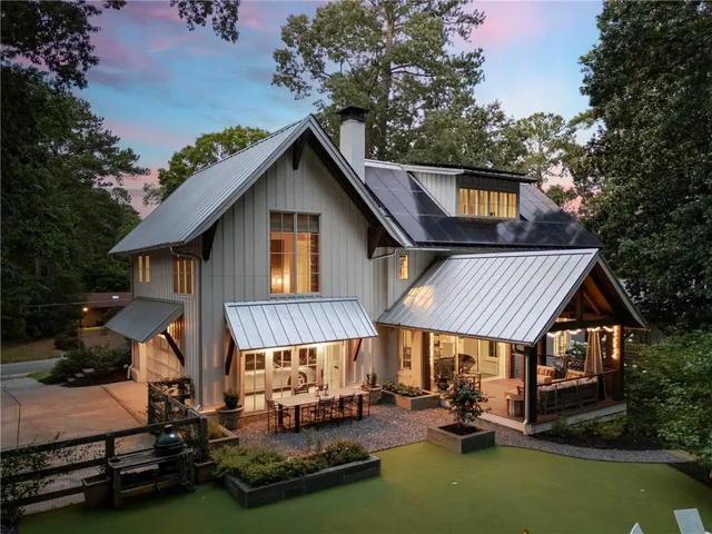 $2,250,000 | 700 Edgewater Trail, Atlanta, GA 30328