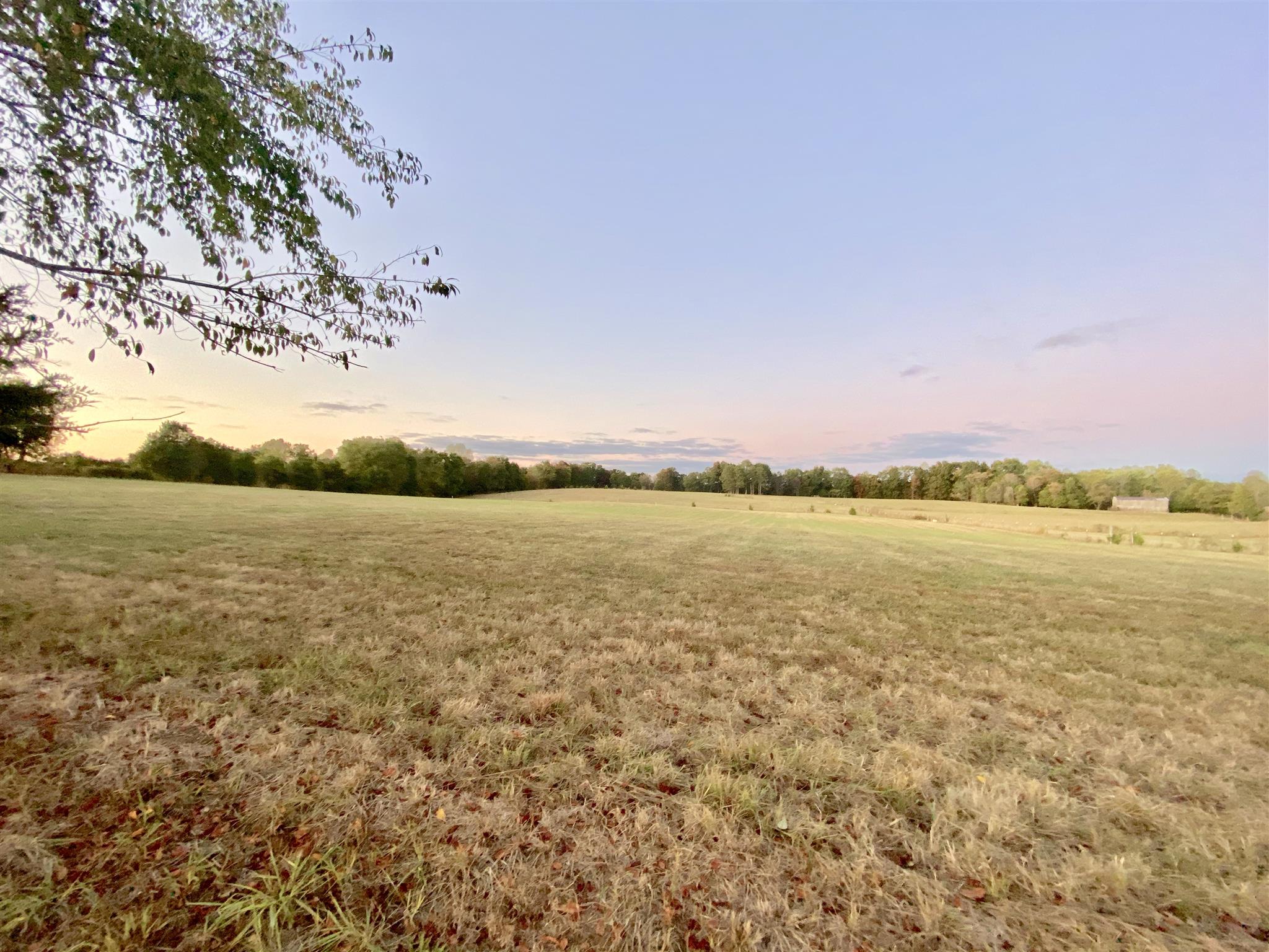 1 Pea Ridge Road Liberty, TN 37095 - Photo 4 of 6 a view of an ocean