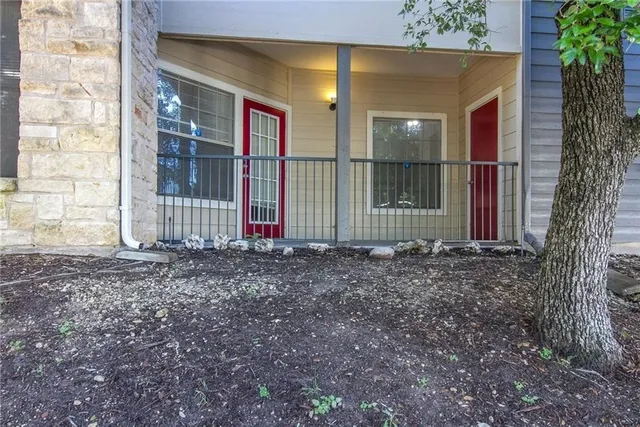 $245,000 | 2320 Gracy Farms Lane, Unit 614, Austin, TX 78758