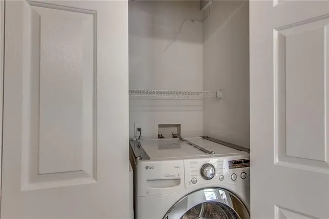 $245,000 | 2320 Gracy Farms Lane, Unit 614, Austin, TX 78758