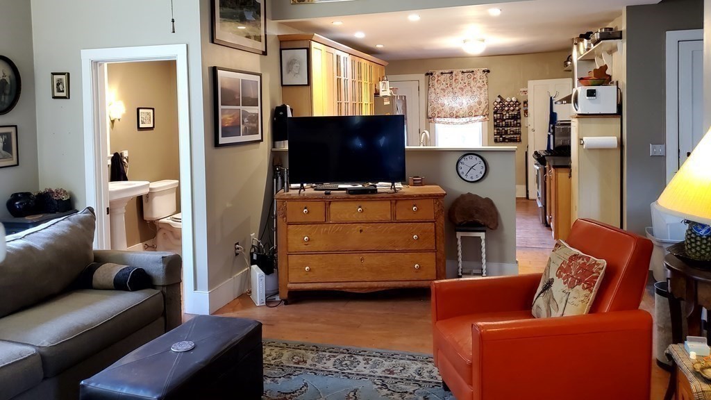 111 Center Bridge Road Lancaster, MA 01523 - Photo 7 of 39