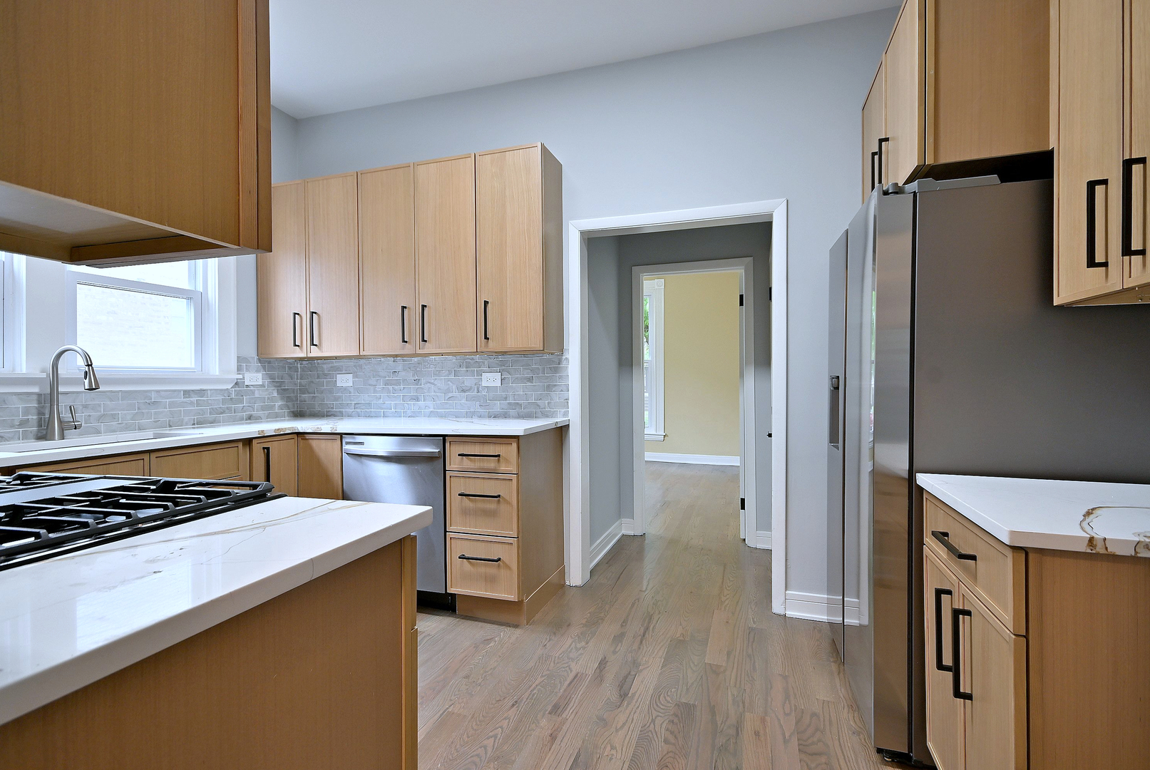 6424 Sinclair Avenue Berwyn, IL 60402 - Photo 28 of 56