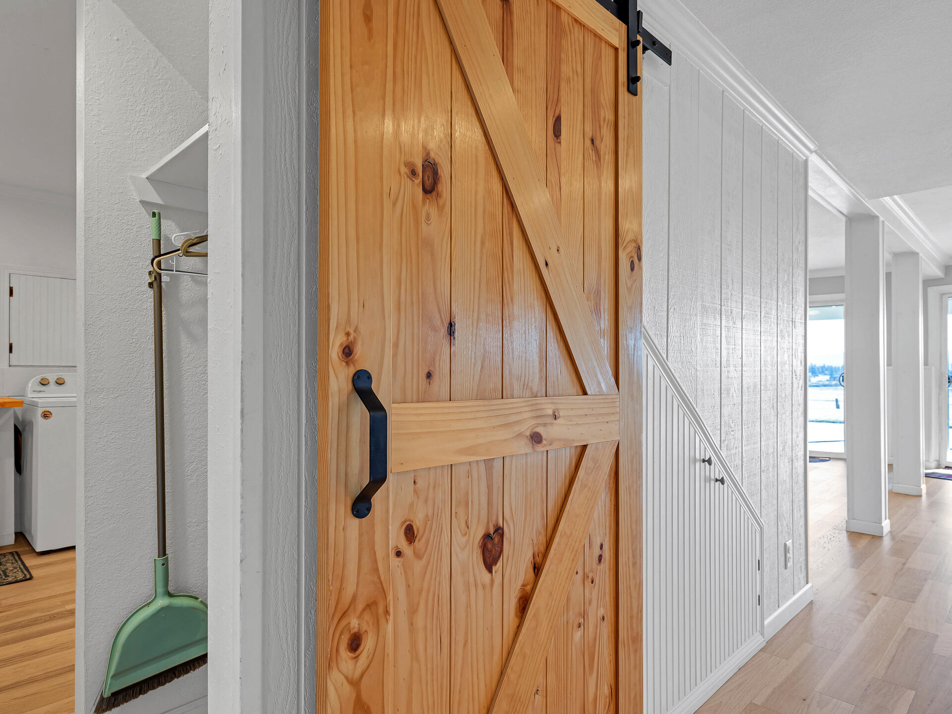 45833 Pittville Road McArthur, CA 96056 - Photo 56 of 81 a view of front door