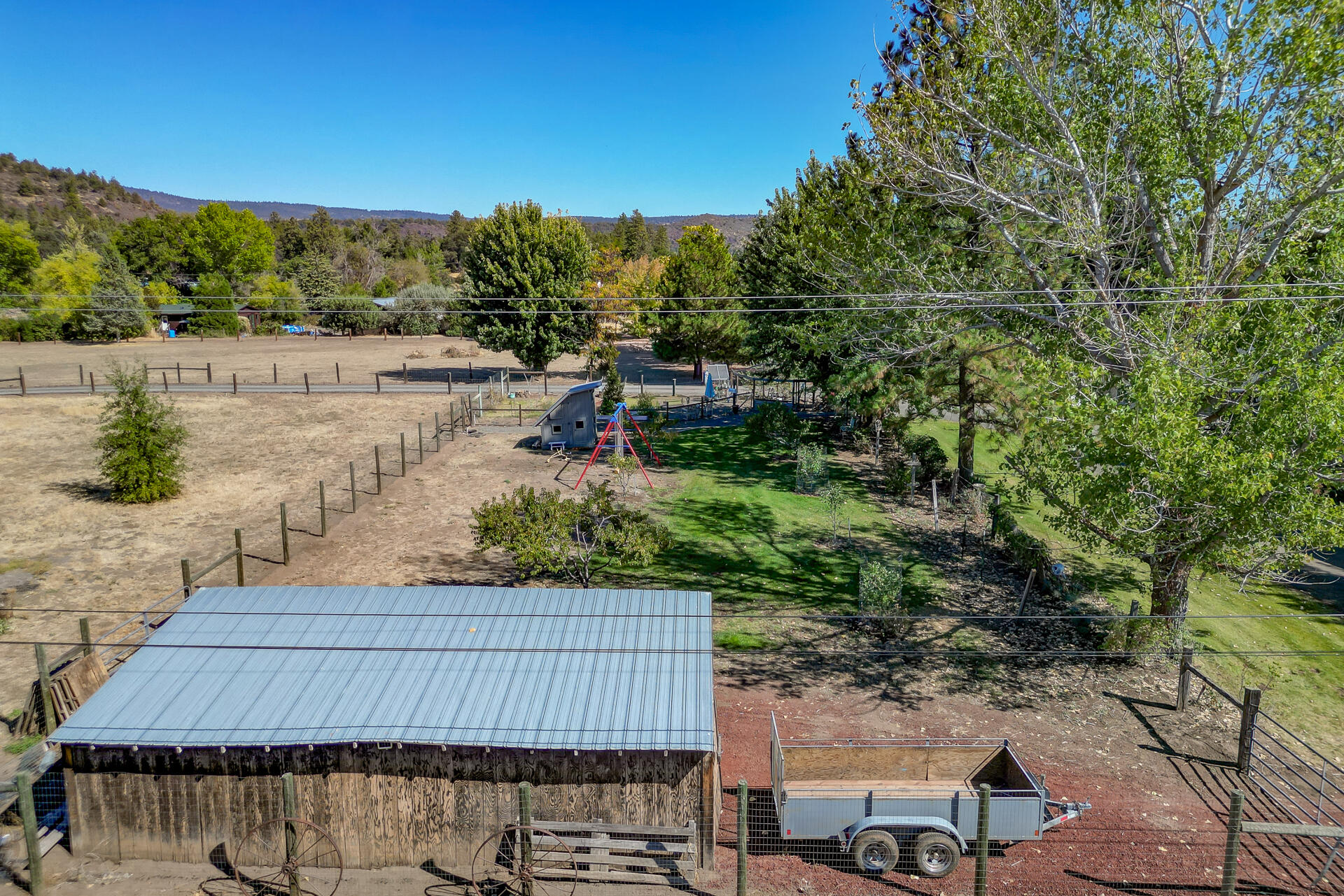 45833 Pittville Road McArthur, CA 96056 - Photo 79 of 81 a view of a patio in backyard