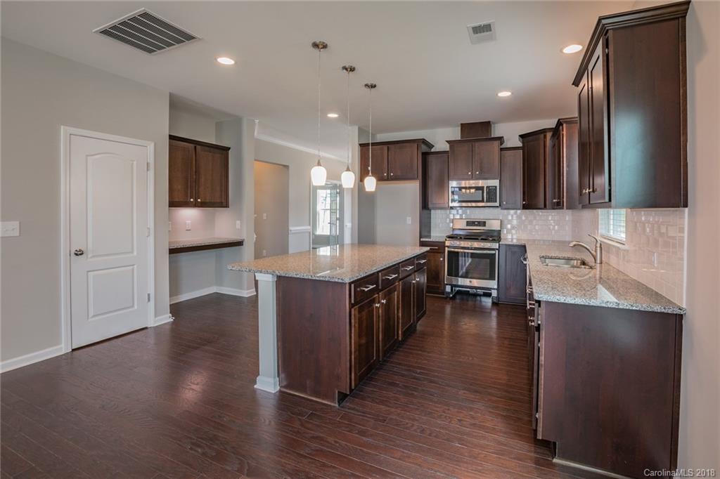 2004 Henslow Trail, Unit 164 Tega Cay, SC 29708 - Photo 6 of 25 Gallery Image 6
