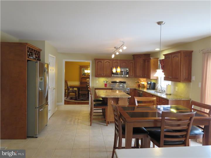 1220 Fox Road Leesport, PA 19533 - Photo 9 of 25 Kitchen