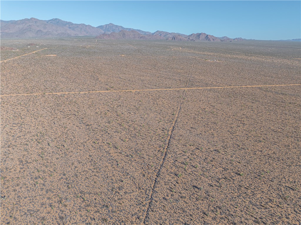 242-12-013 South Sundance Kid Road Yucca, AZ 86438 - Photo 13 of 17