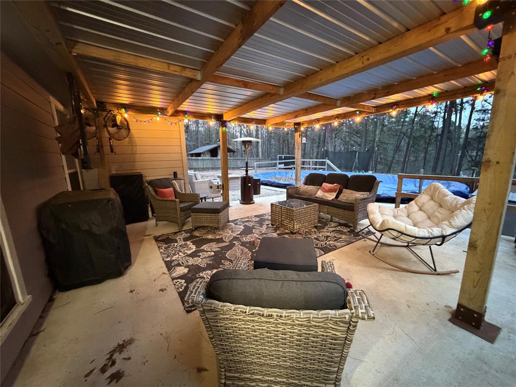128 Staton Drive Haughton, LA 71037 - Photo 26 of 29 a living room with furniture