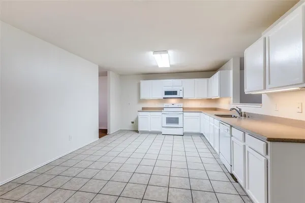 $449,000 | 1337 Red River Lane, Allen, TX 75002