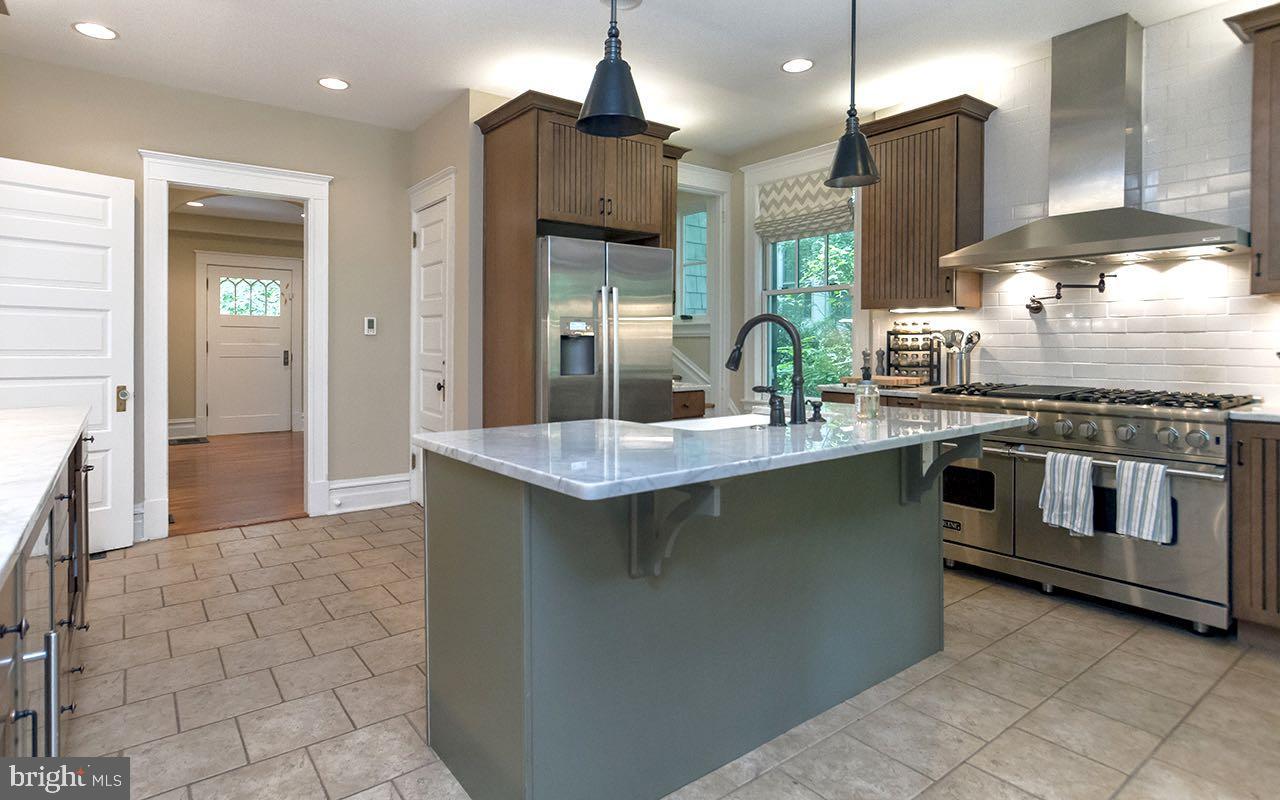 207 Club Road Baltimore, MD 21210 - Photo 1 of 24 Terrific foodie kitchen