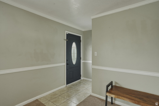 500 North 800 East Springville, UT 84663 - Photo 5 of 51 Foyer featuring crown molding and light tile patterned floors