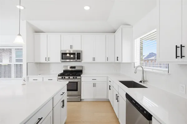 $2,250 | 2353 Sawdust Drive, Georgetown, TX 78633