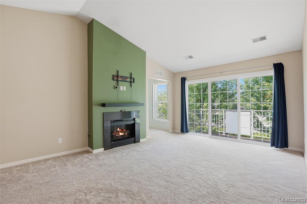 320 North Wixom Road, Unit 30 Wixom, MI 48393 - Photo 8 of 28