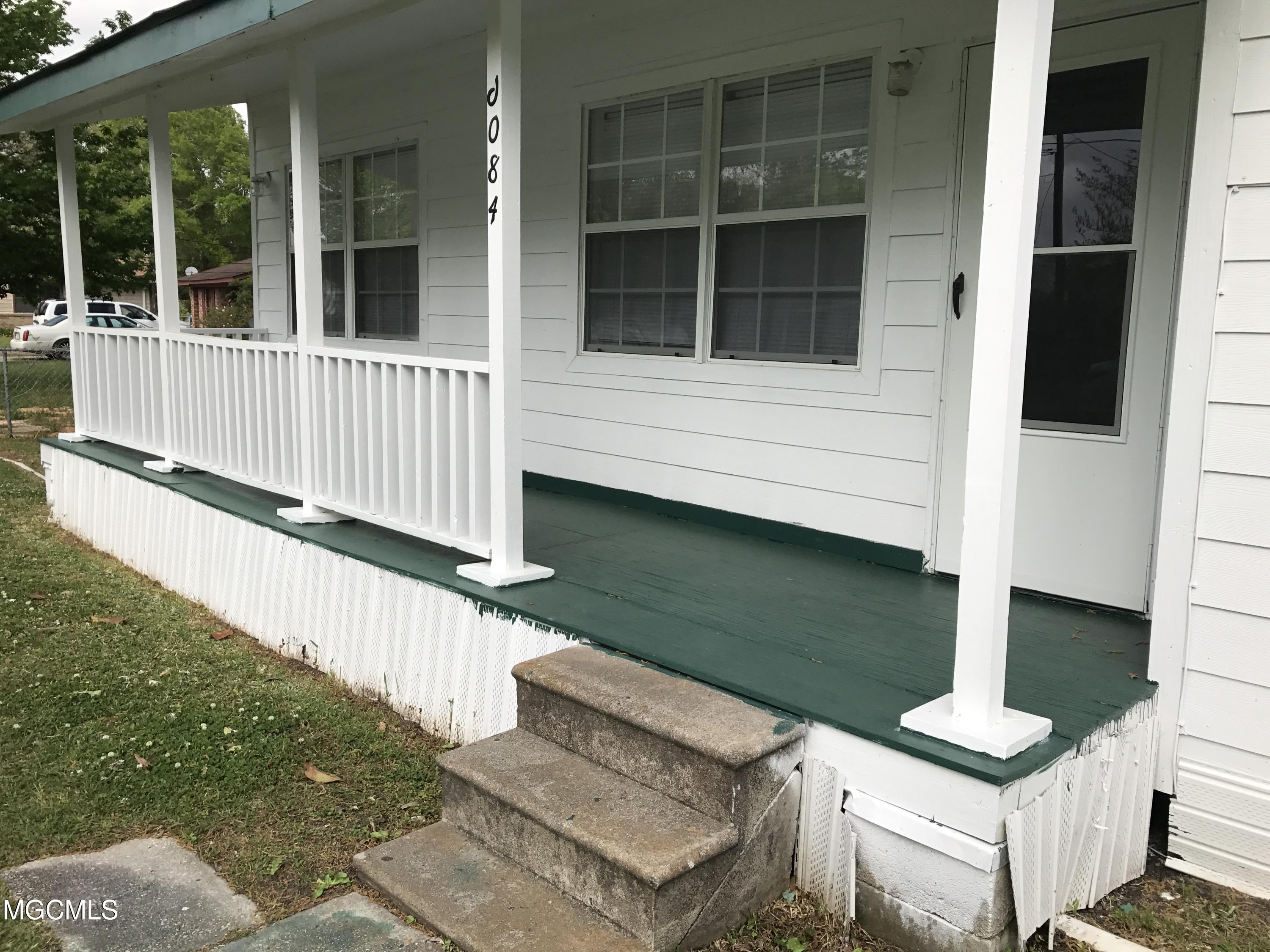 4806 Scott Street Moss Point, MS 39563 - Photo 2 of 20 IMG_2661