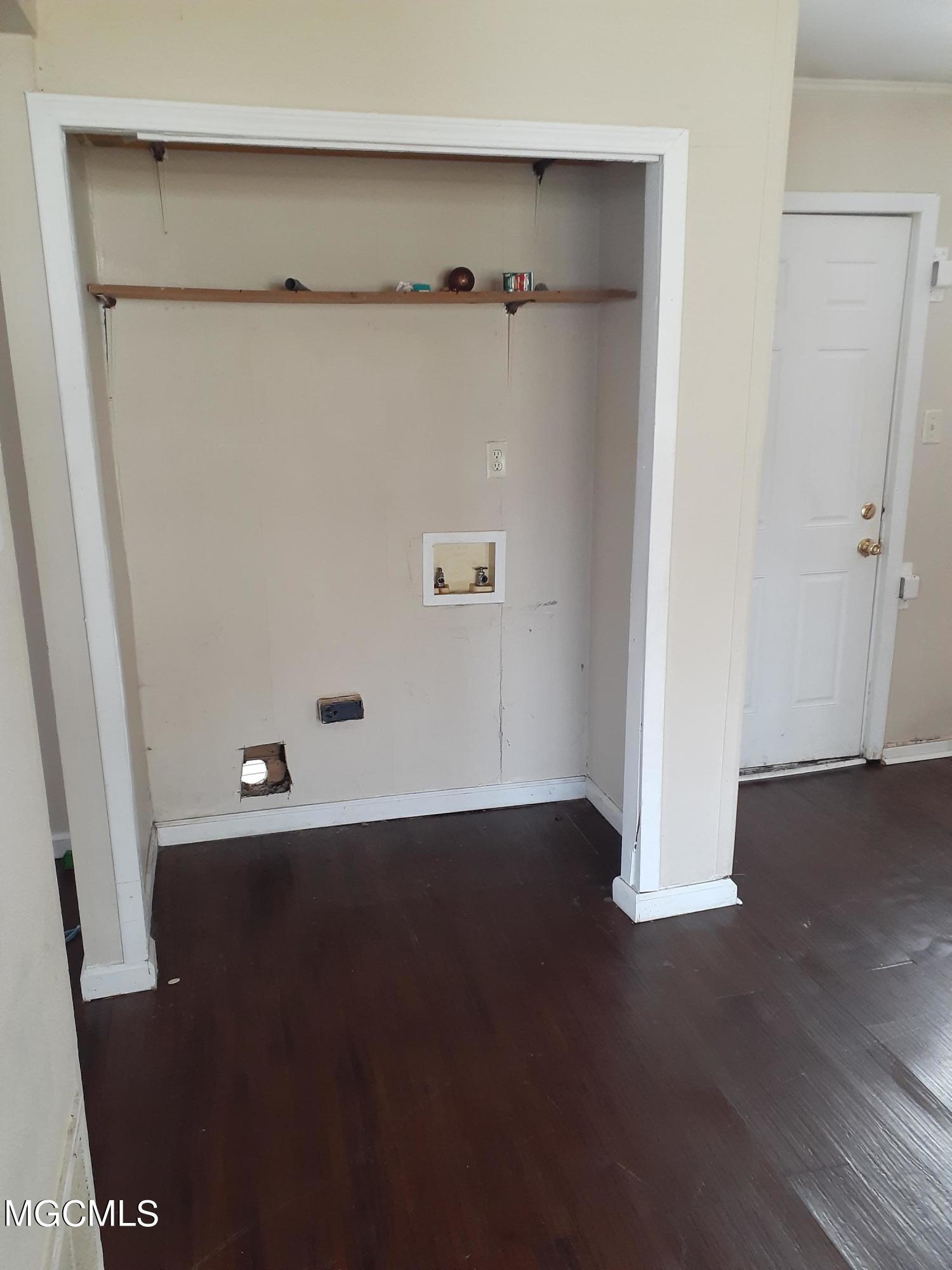 4806 Scott Street Moss Point, MS 39563 - Photo 7 of 20 20210204_101226