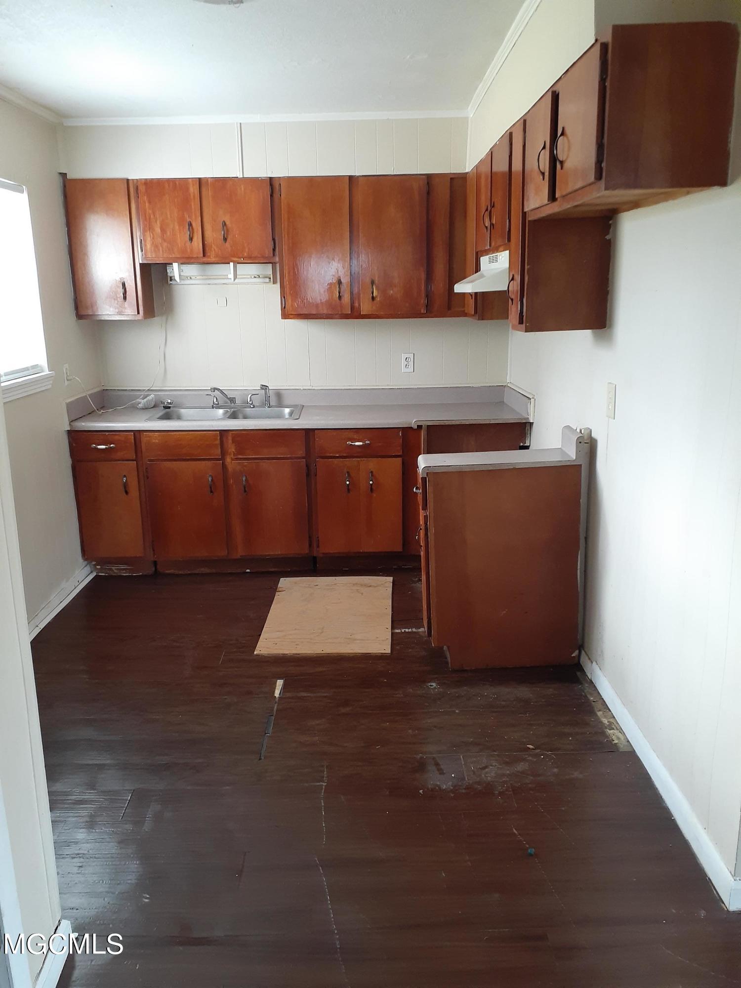 4806 Scott Street Moss Point, MS 39563 - Photo 8 of 20 20210204_101254