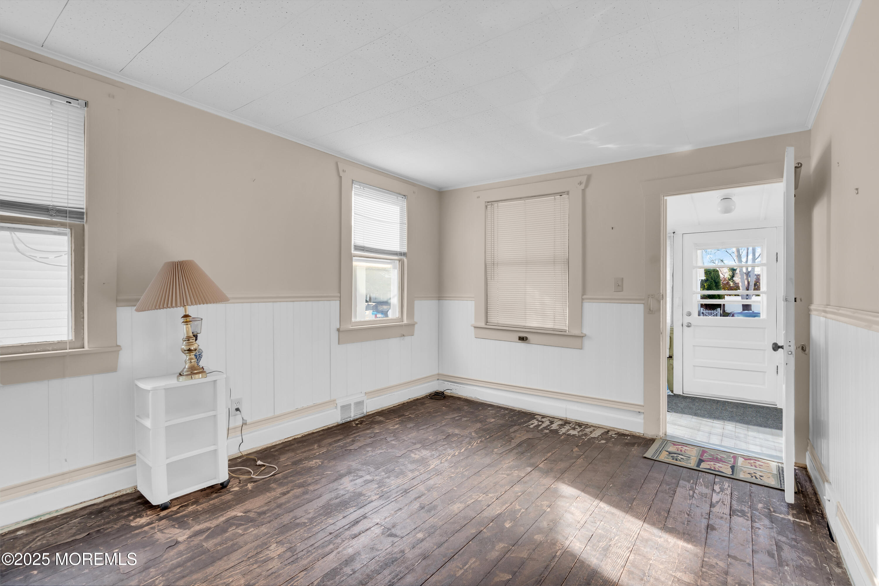 1812 Fernwood Road, Unit 2 Belmar, NJ 07719 - Photo 9 of 41 an empty room with windows