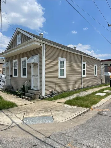 $1,999 | 750 South Genois Street, New Orleans, LA 70119