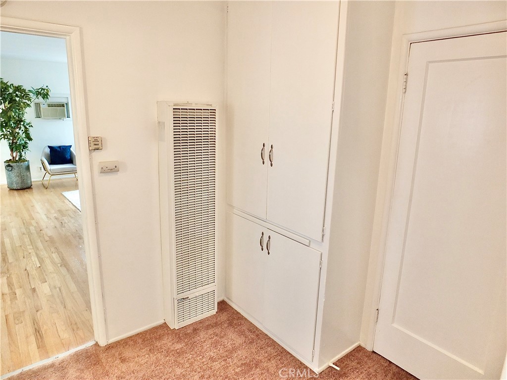 1335 East Appleton Street, Unit 8 Long Beach, CA 90802 - Photo 31 of 47 a view of a bathroom from a hallway