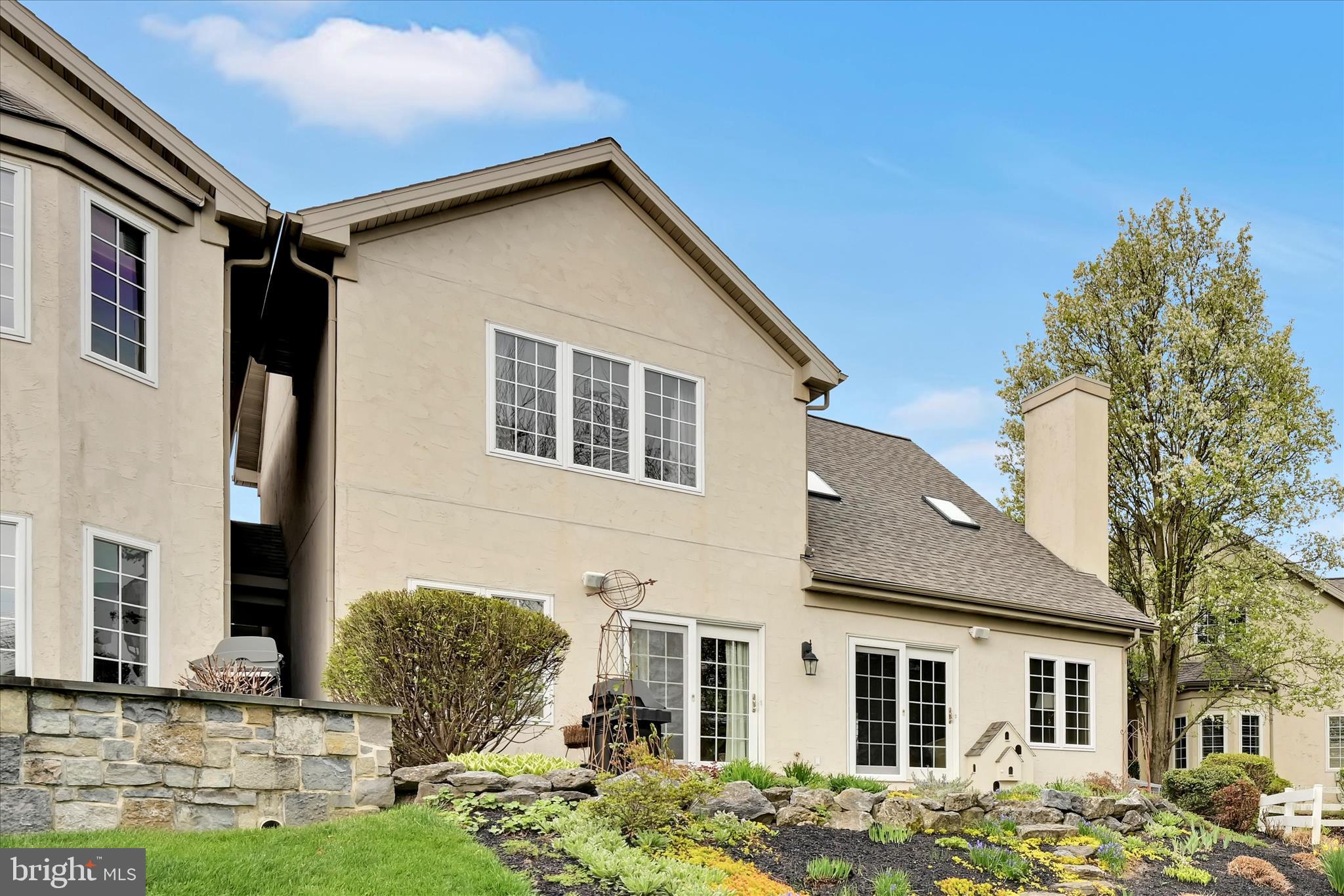728 Woodfield Drive Lititz, PA 17543 - Photo 38 of 61 Exterior Back
