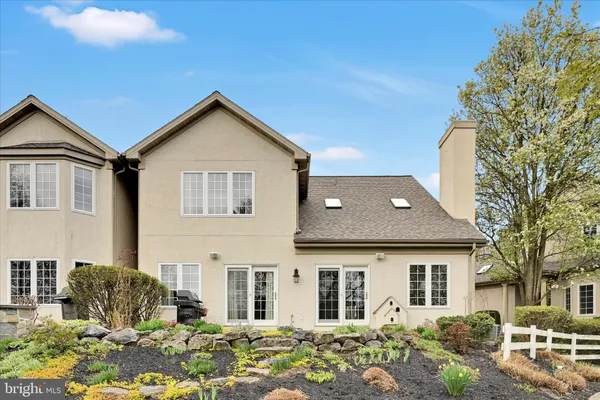 $600,000 | 728 Woodfield Drive, Lititz, PA 17543