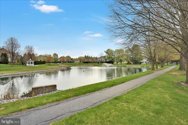 $600,000 | 728 Woodfield Drive, Lititz, PA 17543