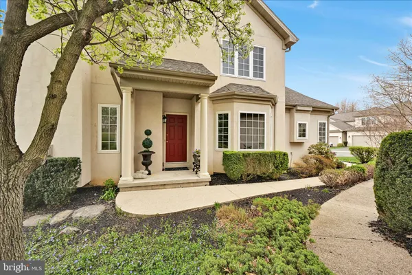 $600,000 | 728 Woodfield Drive, Lititz, PA 17543