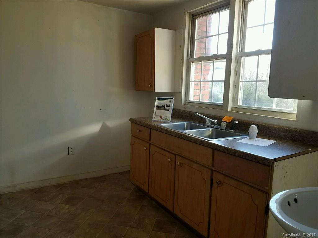 404 Evans Mill Road Pageland, SC 29728 - Photo 10 of 18 Gallery Image 10
