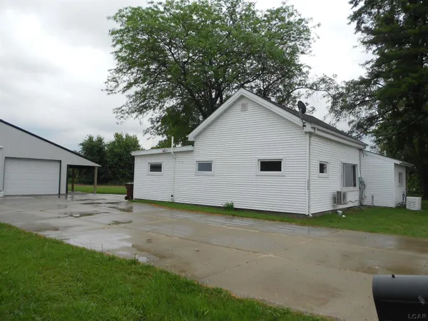 $199,900 | 2405 South Piotter Highway, Deerfield, MI 49238