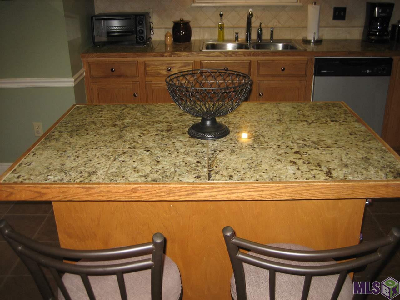 18540 Lake Tulip Avenue Baton Rouge, LA 70817 - Photo 13 of 26