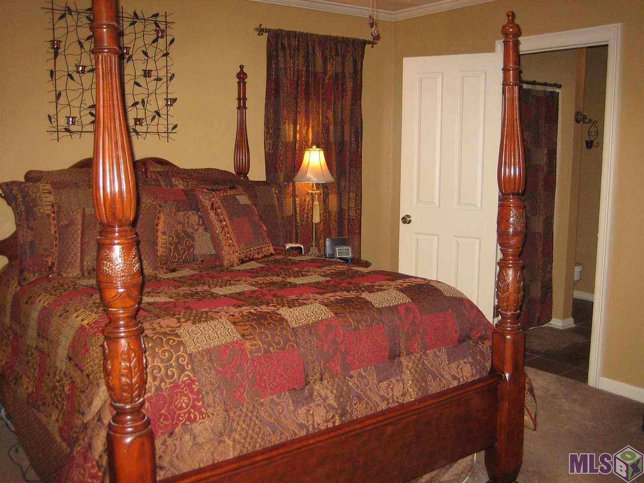 18540 Lake Tulip Avenue Baton Rouge, LA 70817 - Photo 15 of 26