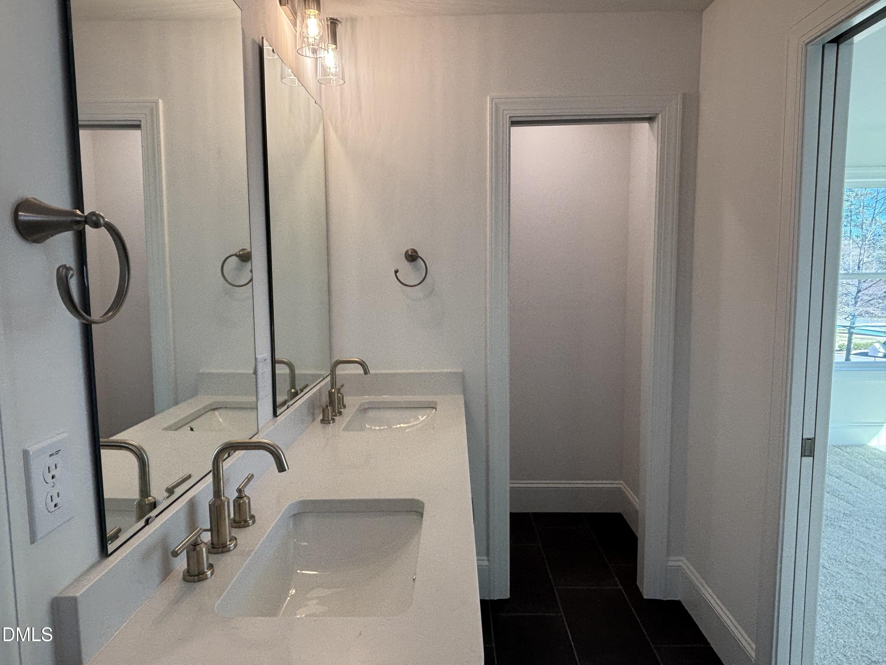 2524 Prince Drive Raleigh, NC 27606 - Photo 15 of 21 IMG_2140