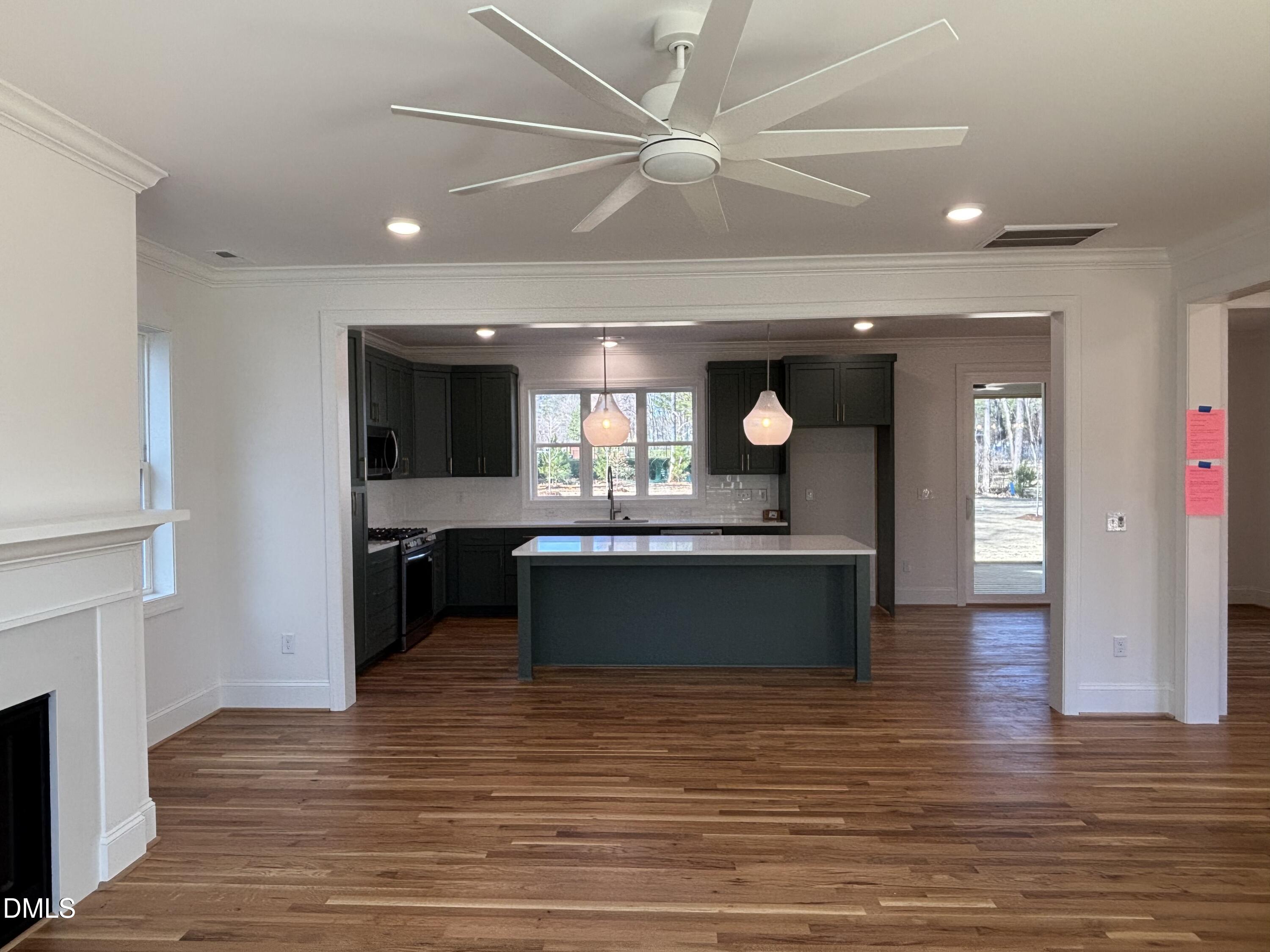 2524 Prince Drive Raleigh, NC 27606 - Photo 3 of 21 IMG_2129