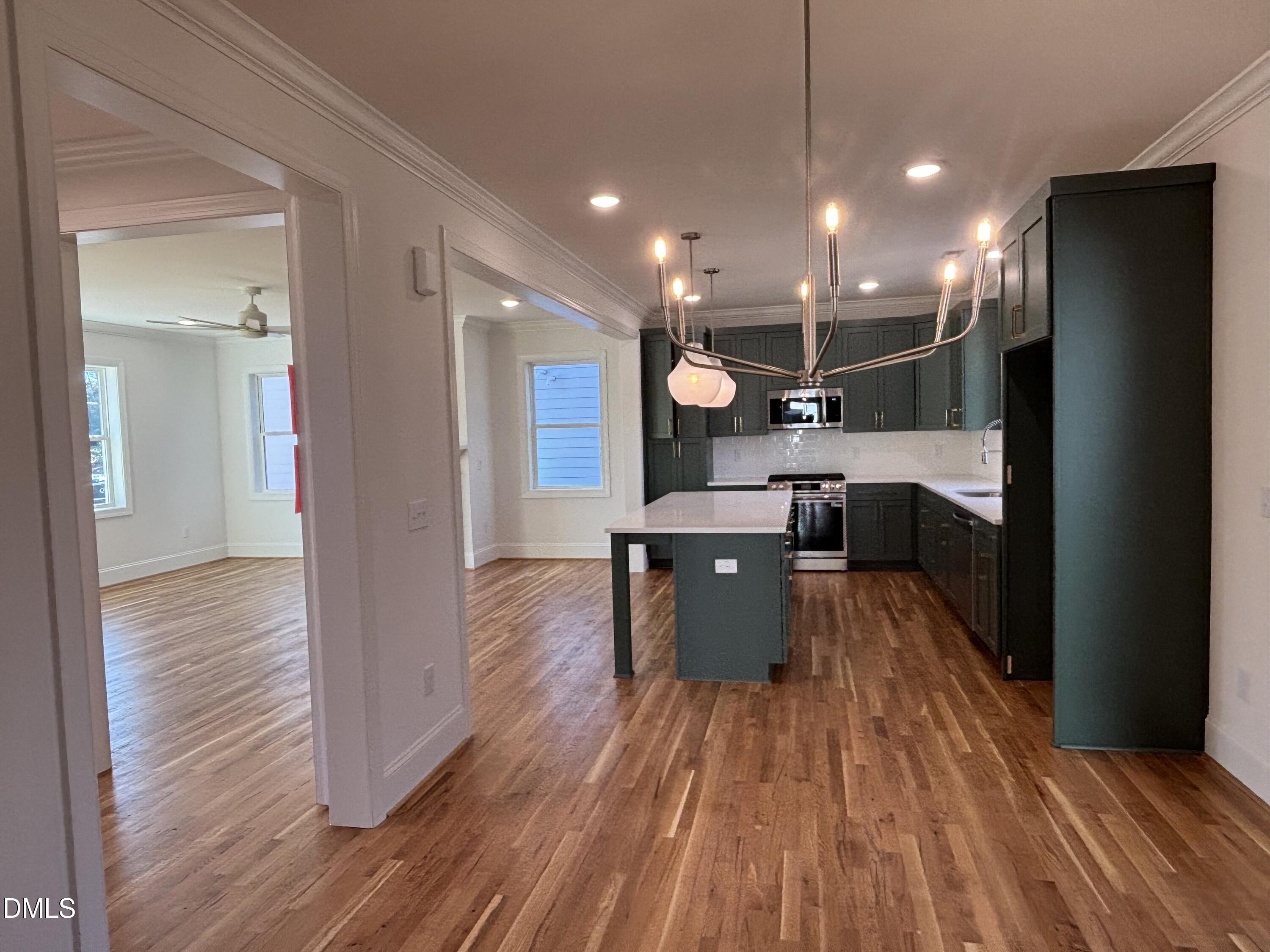 2524 Prince Drive Raleigh, NC 27606 - Photo 8 of 21 IMG_2137