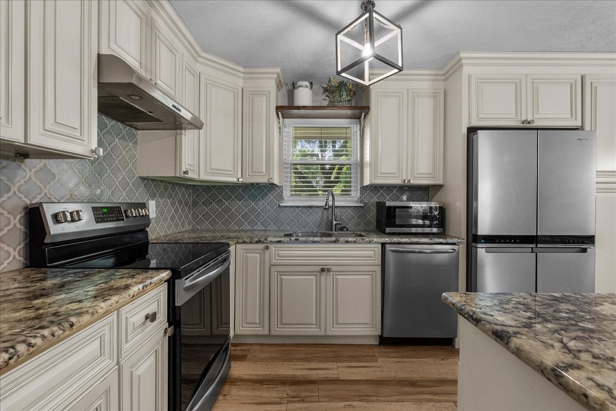 3721 Rush Road Santa Fe, TX 77510 - Photo 16 of 50